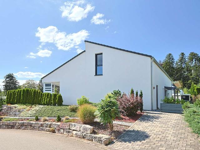 Haus zum Kaufen in Bad Liebenzell 630.000,00 EUR 139 m²