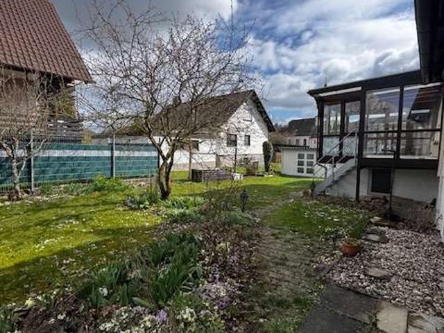 Haus zum Kaufen in Bad Liebenzell Möttlingen 519.000,00 EUR 291.57 m²