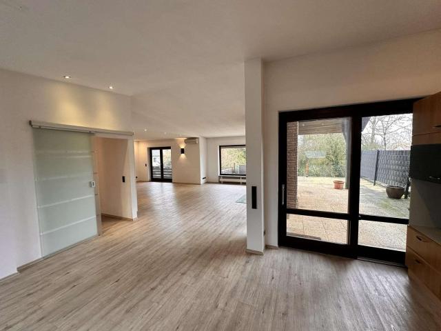 Haus zum Kaufen in Bad Rappenau Babstadt 589.000,00 EUR 270 m²