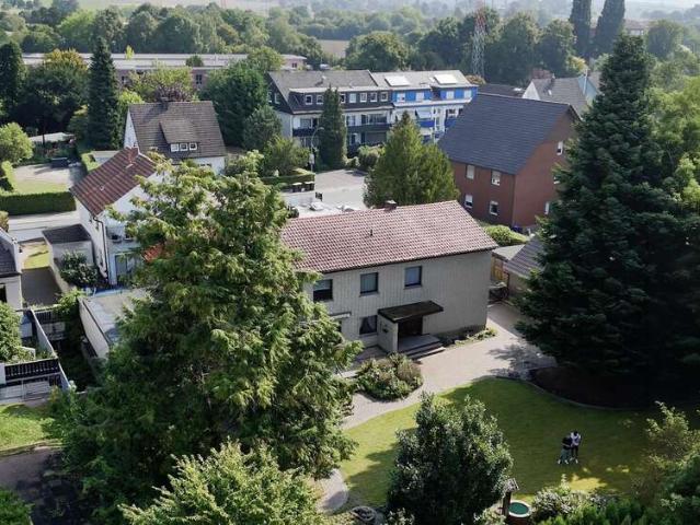 Haus zum Kaufen in Bad Salzuflen 1.000.000,00 EUR 500 m²