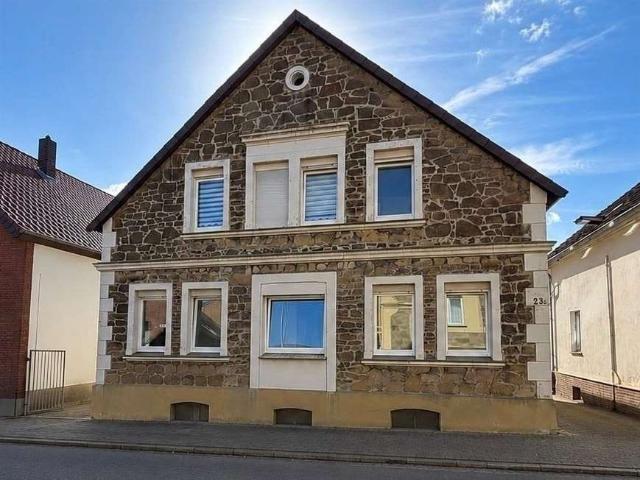 Haus zum Kaufen in Bad Salzuflen 329.000,00 EUR 195 m²