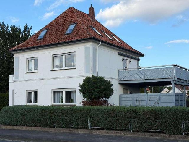 Haus zum Kaufen in Bad Salzuflen 385.000,00 EUR 236 m²