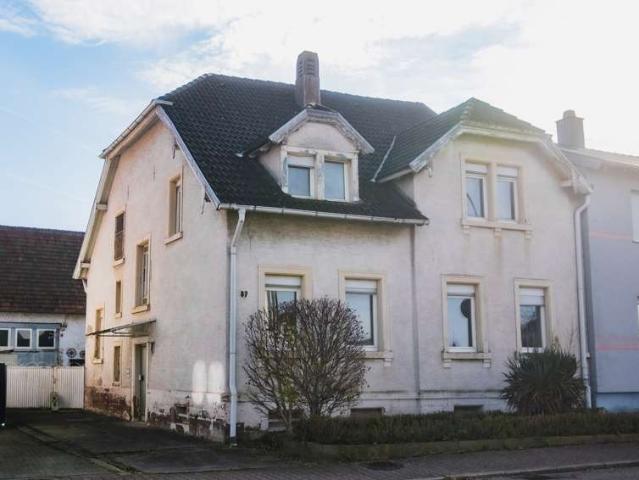 Haus zum Kaufen in Bad Schönborn Bad Langenbrücken 280.000,00 EUR 165 m²