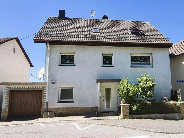 Haus zum Kaufen in Bad Schwalbach 310.000,00 EUR 180 m²