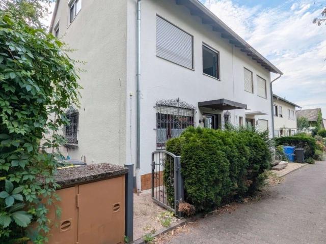 Haus zum Kaufen in Bad Vilbel 869.000,00 EUR 134.83 m²