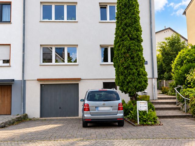 Haus zum Kaufen in Bad Vilbel 1.100.000,00 EUR 247 m²
