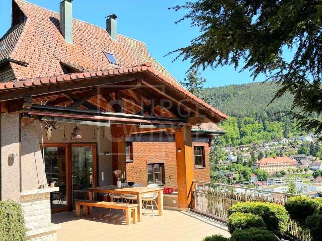 Haus zum Kaufen in Bad Wildbad im Schwarzwald 619.900,00 EUR 319 m²