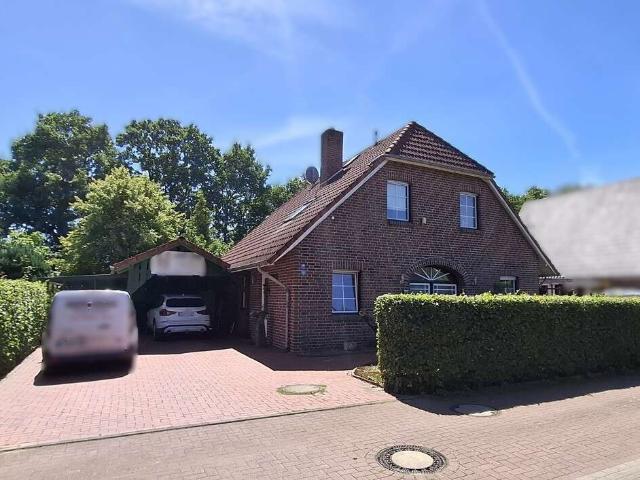 Haus zum Kaufen in Bad Zwischenahn 450.000,00 EUR 149.7 m²