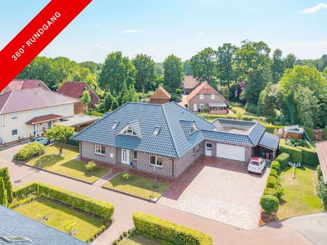 Haus zum Kaufen in Bad Zwischenahn 649.000,00 EUR 239 m²