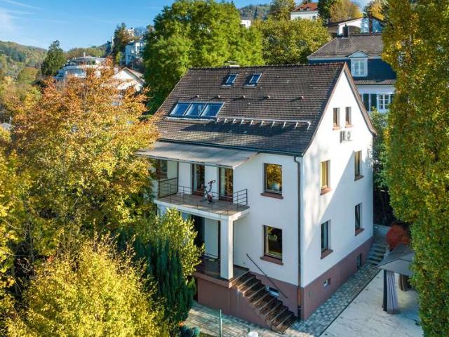 Haus zum Kaufen in Baden Baden 1.550.000,00 EUR 253 m²