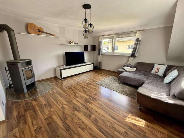 Haus zum Kaufen in Baden Baden 335.000,00 EUR 163.19 m²