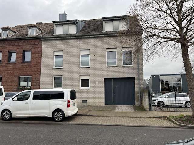 Haus zum Kaufen in Baesweiler 699.000,00 EUR 334 m²