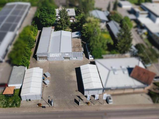 Haus zum Kaufen in Bahlingen 1.580.000,00 EUR 374 m²