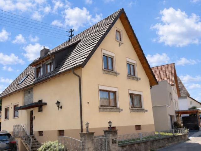 Haus zum Kaufen in Bahlingen 610.000,00 EUR 194.32 m²