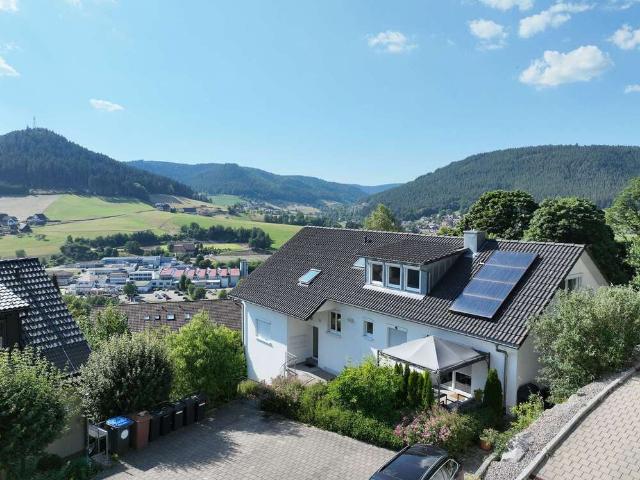 Haus zum Kaufen in Baiersbronn 685.000,00 EUR 360.64 m²
