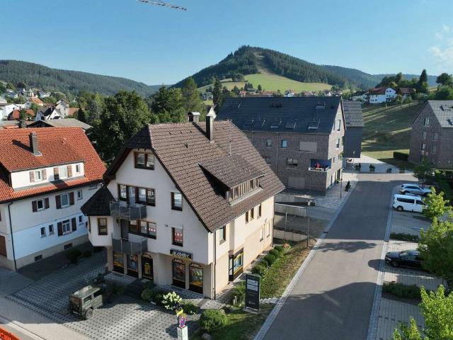 Haus zum Kaufen in Baiersbronn 690.000,00 EUR 311.45 m²