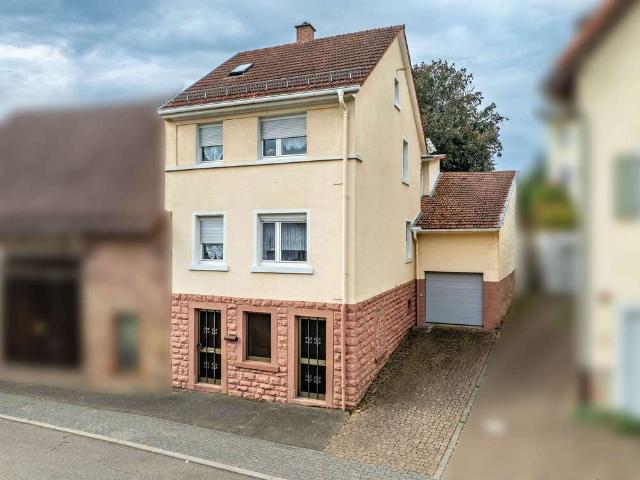 Haus zum Kaufen in Bammental 299.000,00 EUR 134.6 m²