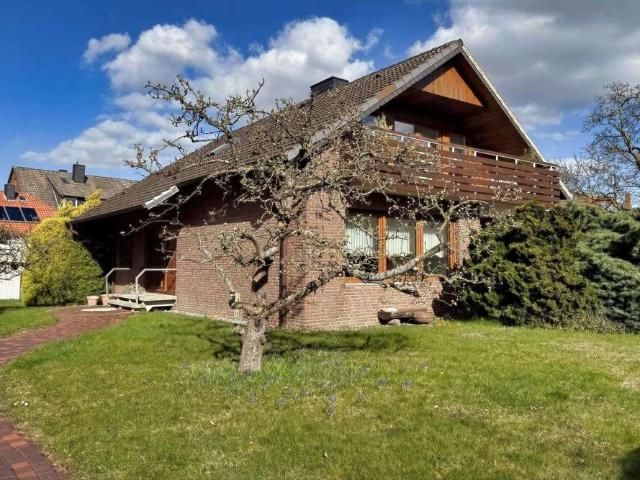 Haus zum Kaufen in Barsinghausen 449.000,00 EUR 246 m²