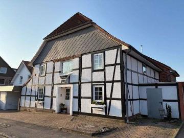 Haus zum Kaufen in Barsinghausen 475.000,00 EUR 248 m²