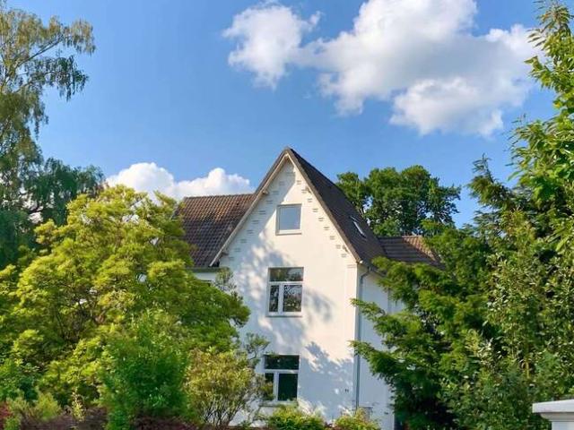 Haus zum Kaufen in Barsinghausen 649.000,00 EUR 342 m²