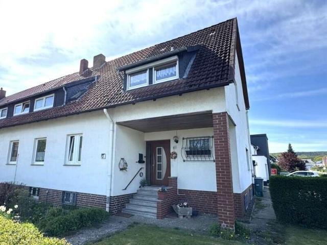 Haus zum Kaufen in Barsinghausen 259.000,00 EUR 199 m²