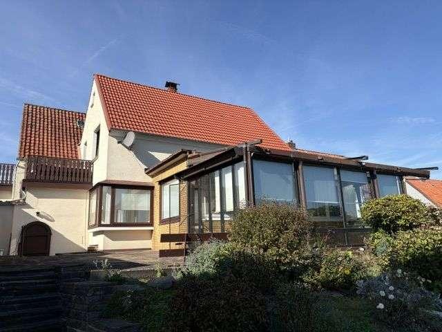Haus zum Kaufen in Barsinghausen 330.000,00 EUR 228 m²
