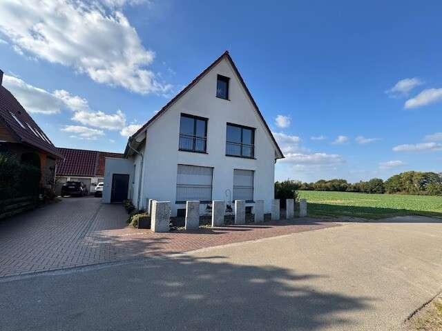 Haus zum Kaufen in Barsinghausen Holtensen 449.900,00 EUR 200 m²