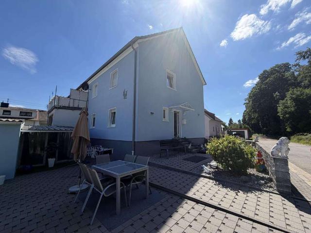 Haus zum Kaufen in Bexbach 399.000,00 EUR 100 m²