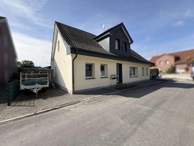 Haus zum Kaufen in Beckum Neubeckum 335.000,00 EUR 230 m²