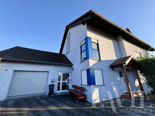 Haus zum Kaufen in Bechhofen 389.000,00 EUR 213 m²