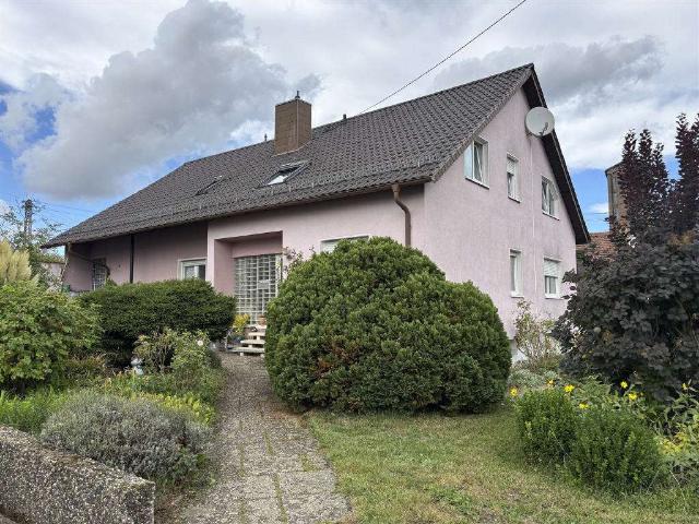 Haus zum Kaufen in Bechhofen 439.000,00 EUR 207 m²