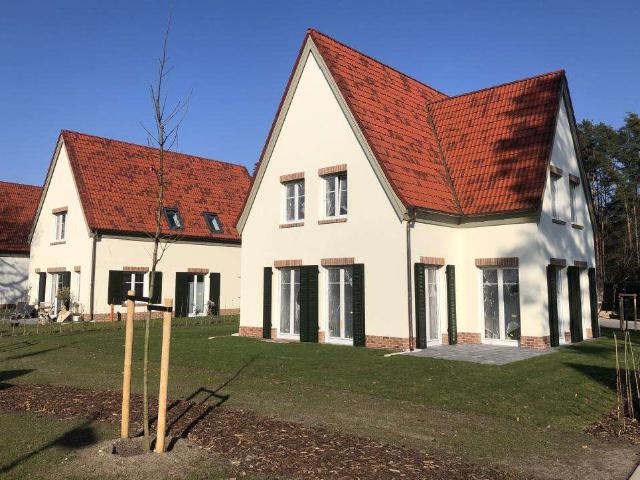 Haus zum Kaufen in Beelitz 799.000,00 EUR 144.83 m²