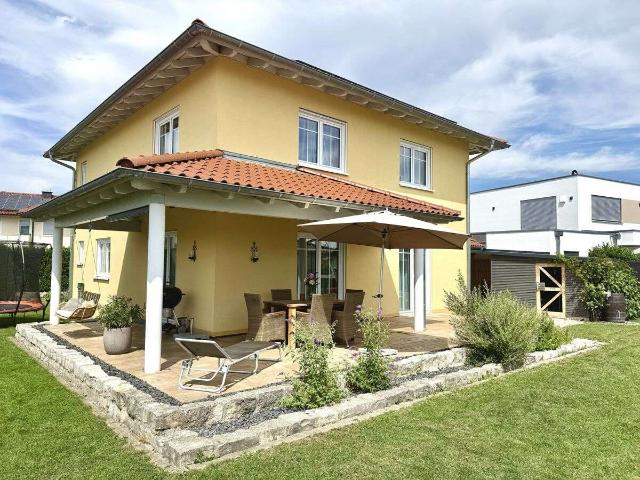 Haus zum Kaufen in Bellenberg 750.000,00 EUR 148.73 m²