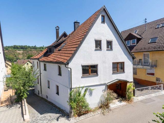 Haus zum Kaufen in Benningen am Neckar 489.000,00 EUR 208 m²
