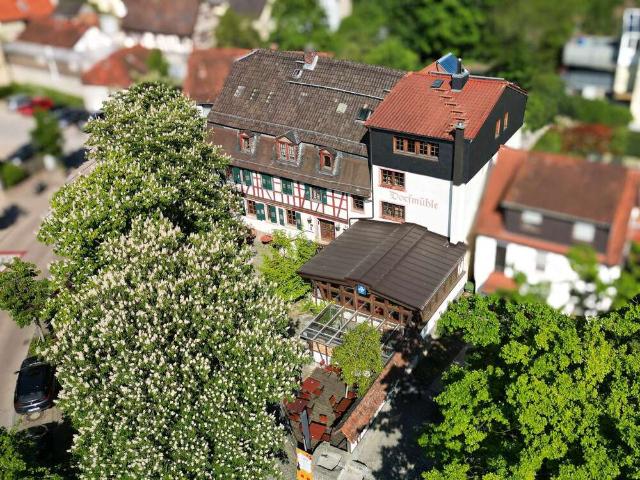 Haus zum Kaufen in Bensheim 1.248.000,00 EUR 679 m²