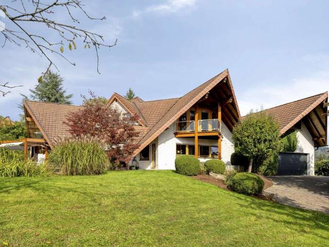 Haus zum Kaufen in Bergneustadt 599.000,00 EUR 287.36 m²