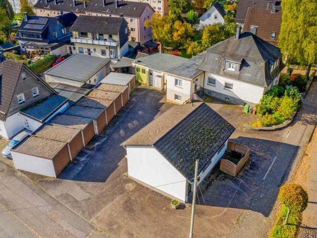 Haus zum Kaufen in Bergneustadt 633.000,00 EUR 289 m²