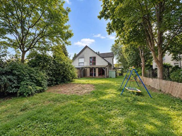 Haus zum Kaufen in Bergholz Rehbrücke 585.000,00 EUR 128 m²