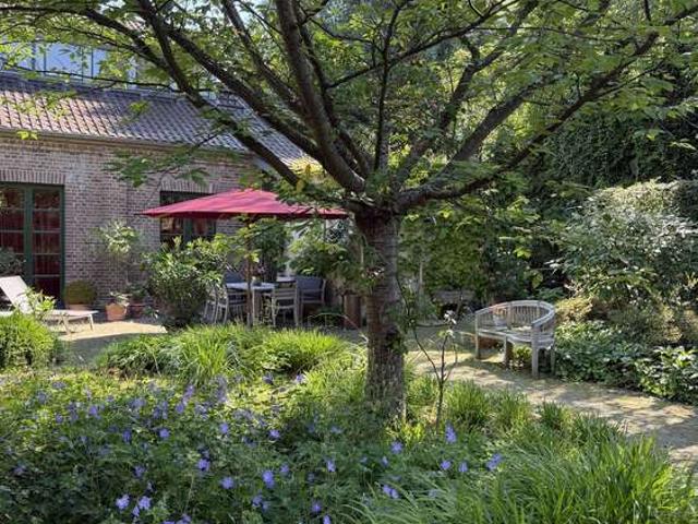 Haus zum Kaufen in Bergisch Gladbach 3.999.000,00 EUR 433 m²