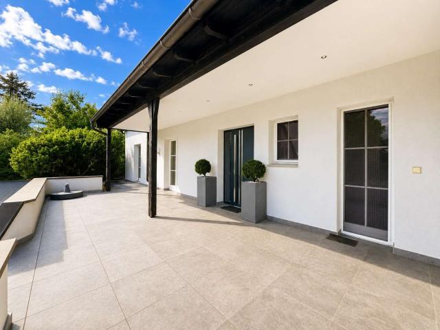 Haus zum Kaufen in Bergisch Gladbach 1.180.000,00 EUR 216.23 m²