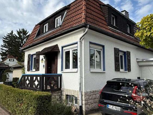 Haus zum Kaufen in Bergisch Gladbach 579.000,00 EUR 215 m²