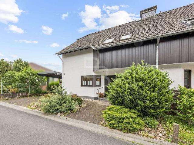 Haus zum Kaufen in Bergisch Gladbach 670.000,00 EUR 183 m²