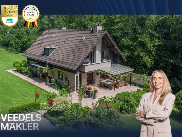 Haus zum Kaufen in Bergisch Gladbach 849.000,00 EUR 261.5 m²