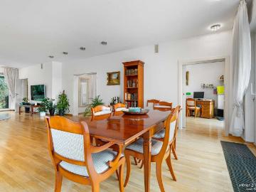 Haus zum Kaufen in Bergisch Gladbach 890.000,00 EUR 316.13 m²