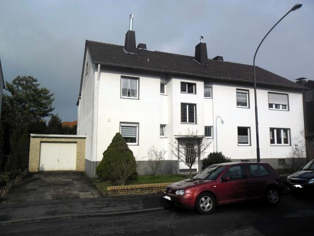 Haus zum Kaufen in Bergisch Gladbach 945.000,00 EUR 300 m²