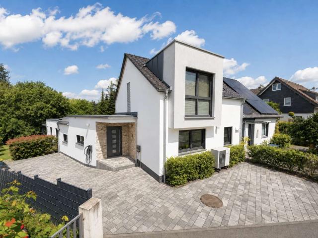 Haus zum Kaufen in Bergisch Gladbach 995.000,00 EUR 171 m²