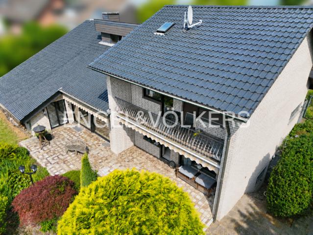 Haus zum Kaufen in Bergisch Gladbach Schildgen 1.190.000,00 EUR 258 m²