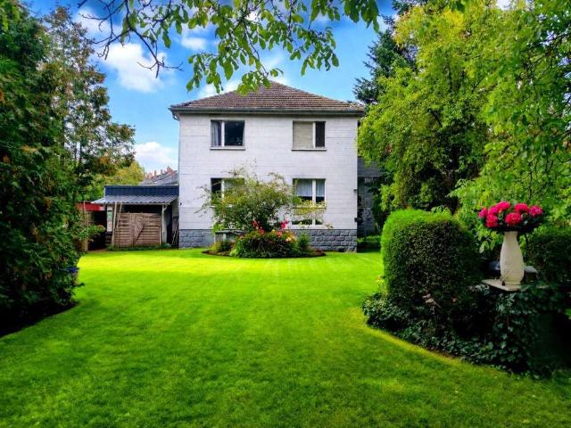 Haus zum Kaufen in Berlin Mariendorf 875.000,00 EUR 180 m²