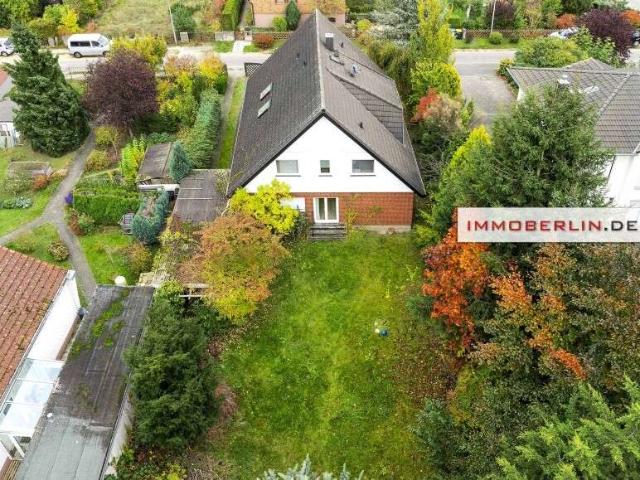 Haus zum Kaufen in Berlin Altglienicke 749.000,00 EUR 203 m²