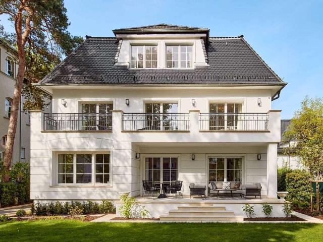 Haus zum Kaufen in Berlin Grunewald 4.950.000,00 EUR 304 m²